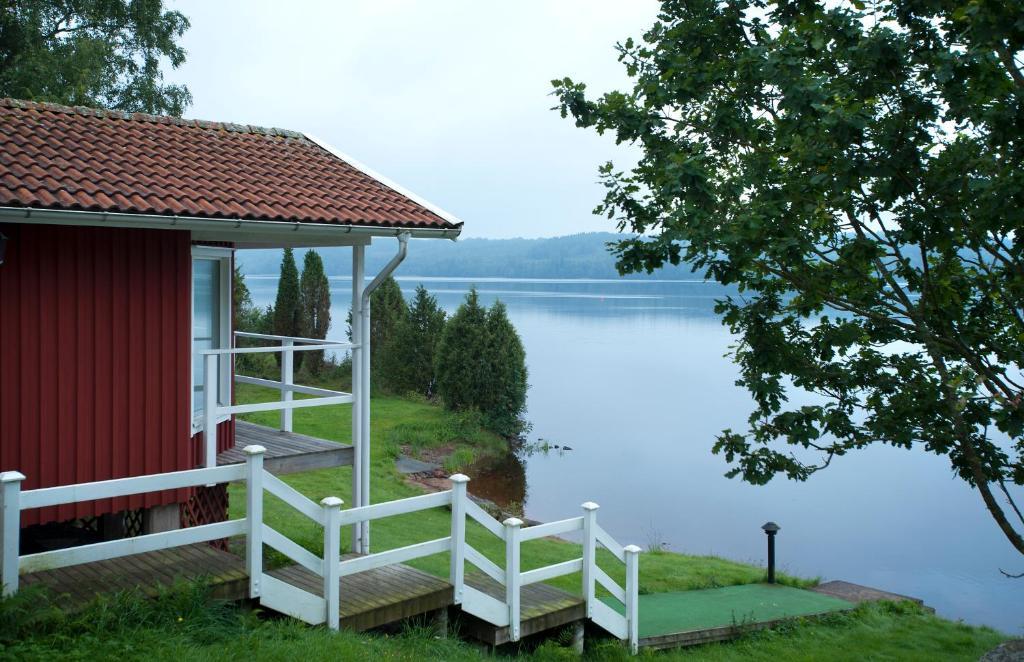 Tva Skyttlar Hotel Orby Exterior photo