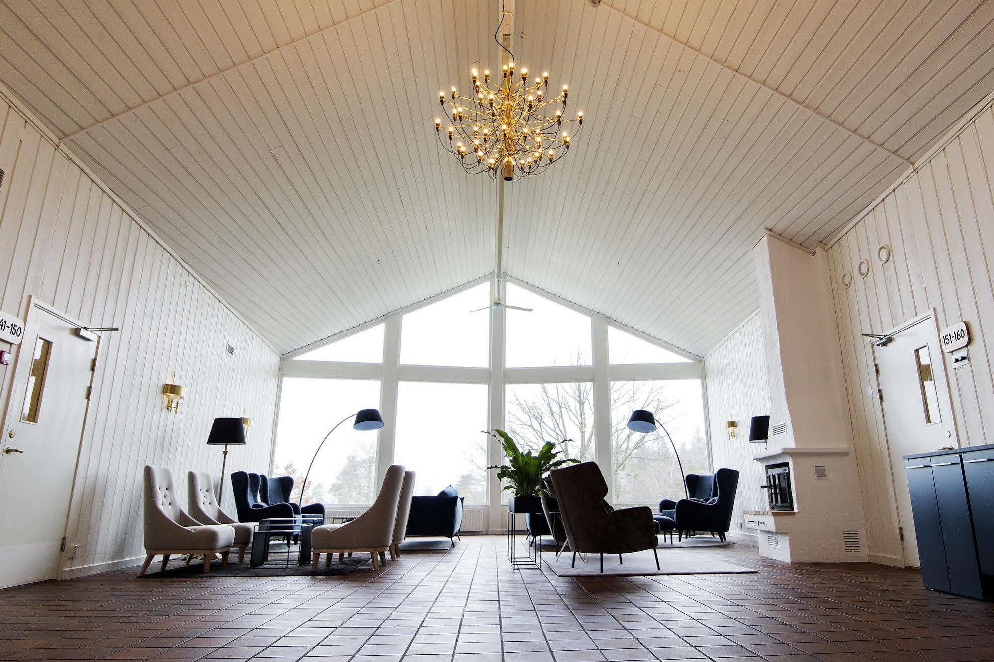 Tva Skyttlar Hotel Orby Exterior photo